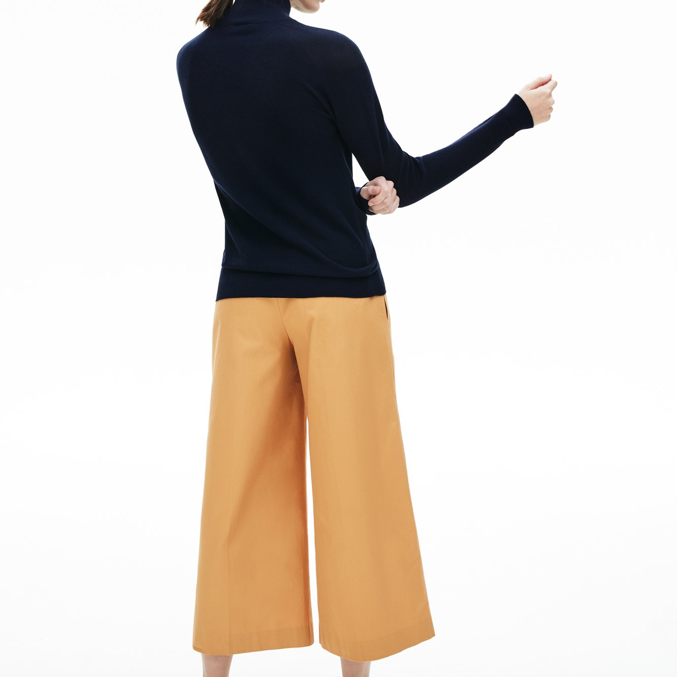 Pull femme Lacoste seconde main photo 3