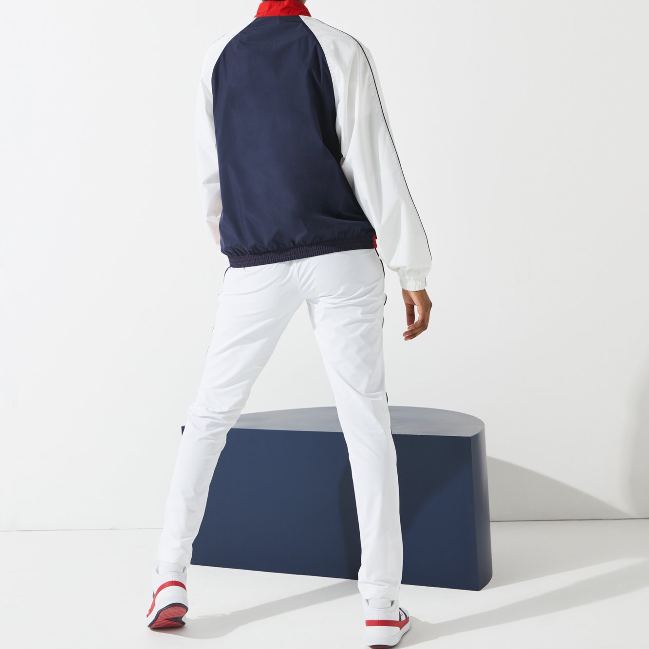Blouson femme Lacoste seconde main photo 3