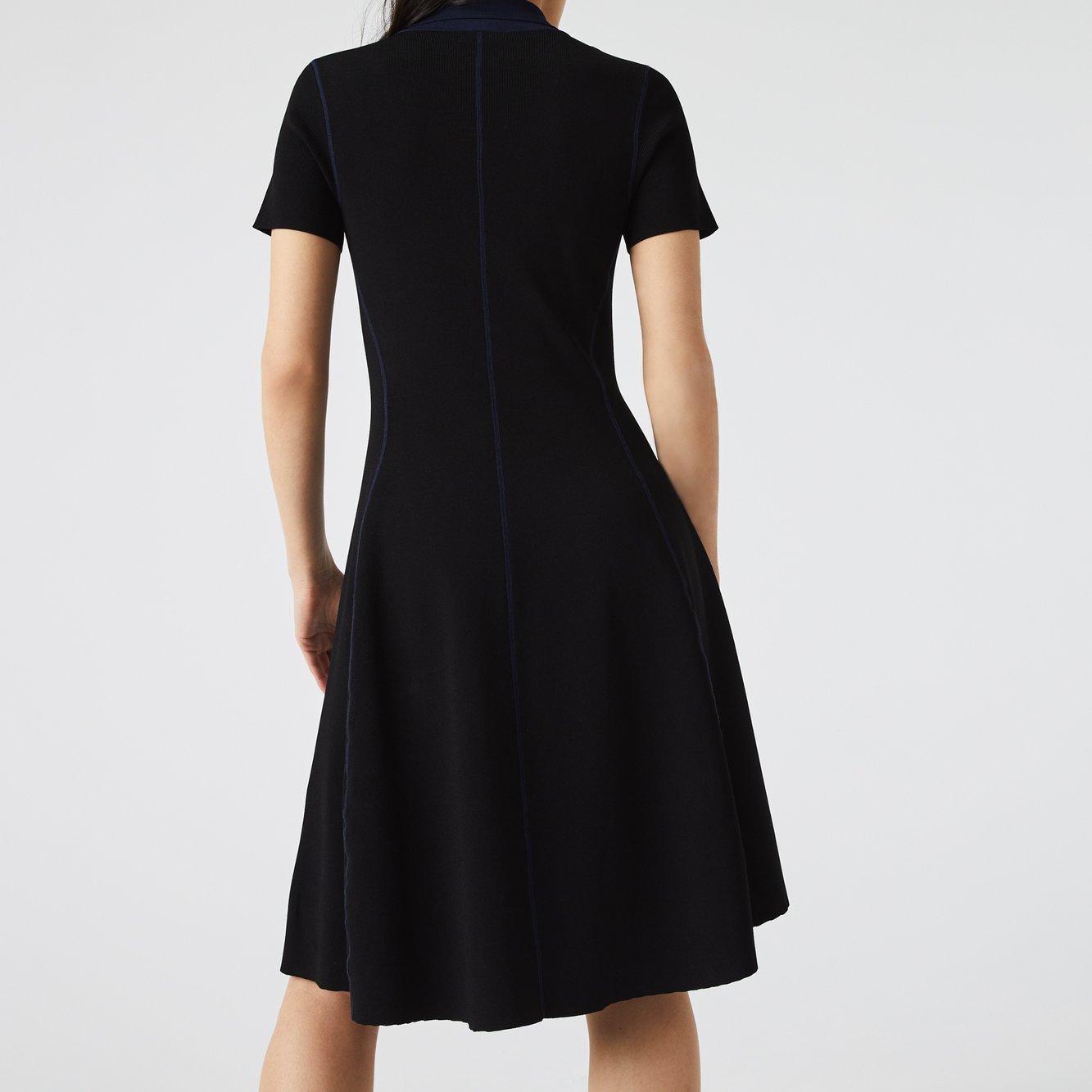 Robe femme Lacoste seconde main photo 4