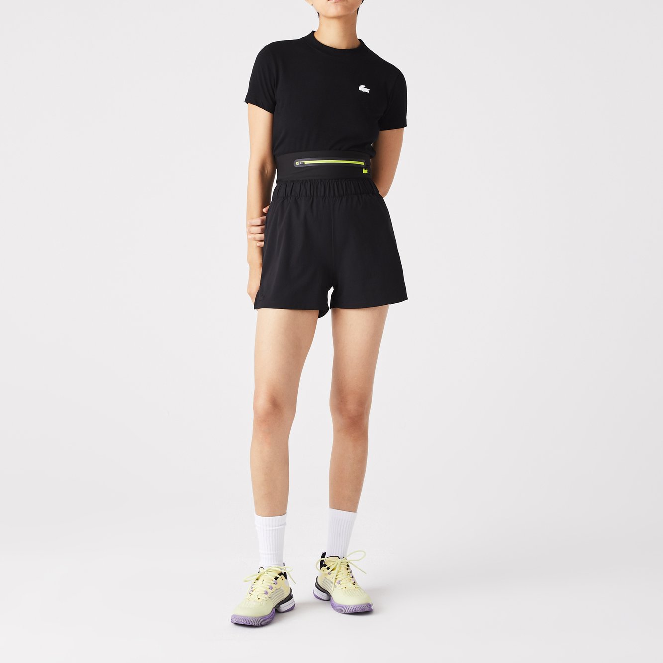 Short femme Lacoste seconde main photo 3