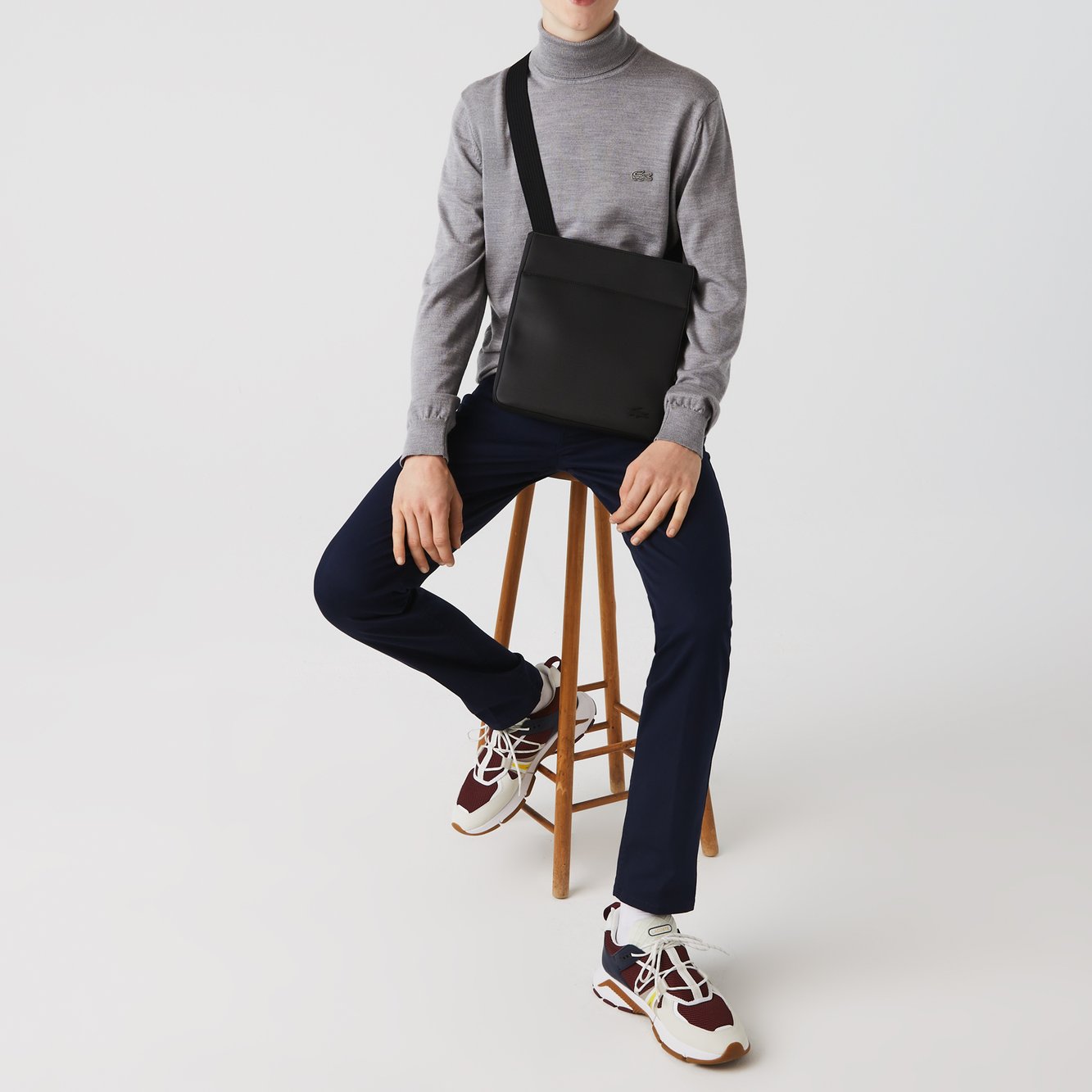 Sacoche homme Lacoste seconde main photo 2