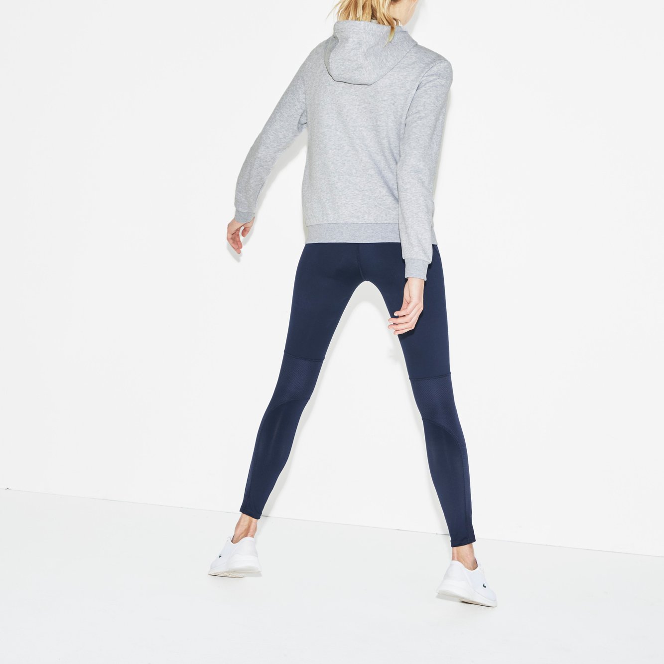 Sweatshirt femme Lacoste seconde main photo 3