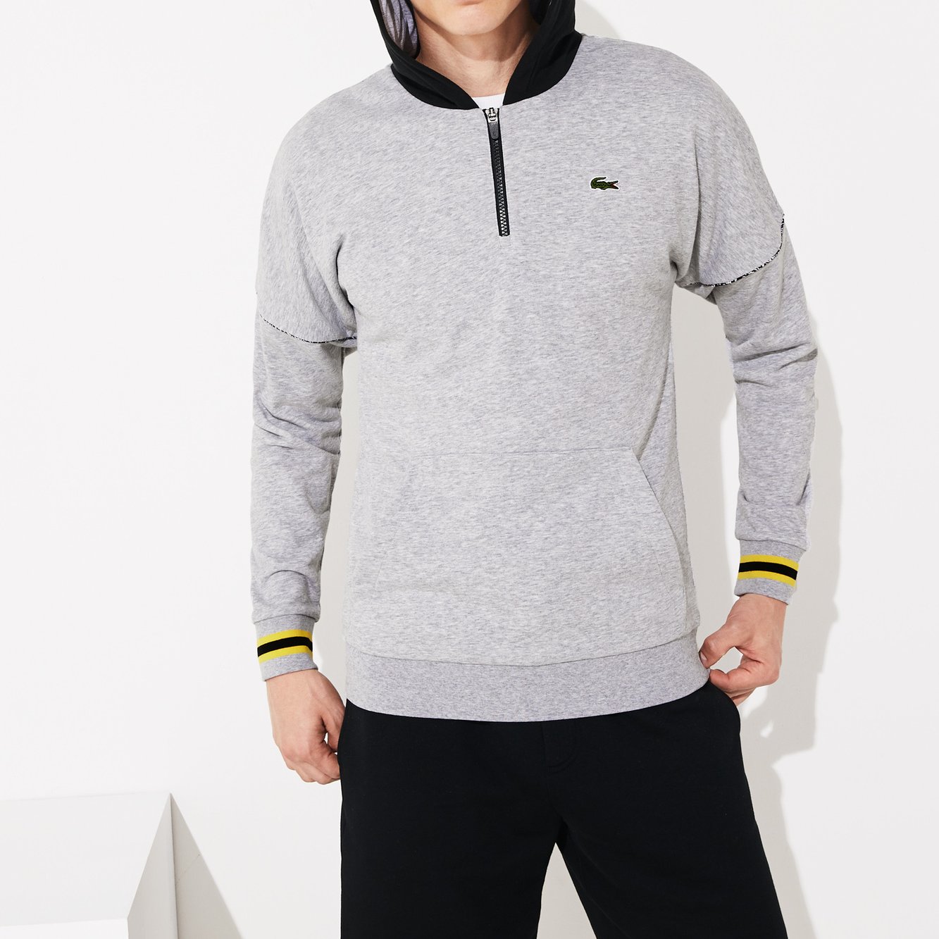 Sweatshirt homme Lacoste seconde main photo 2