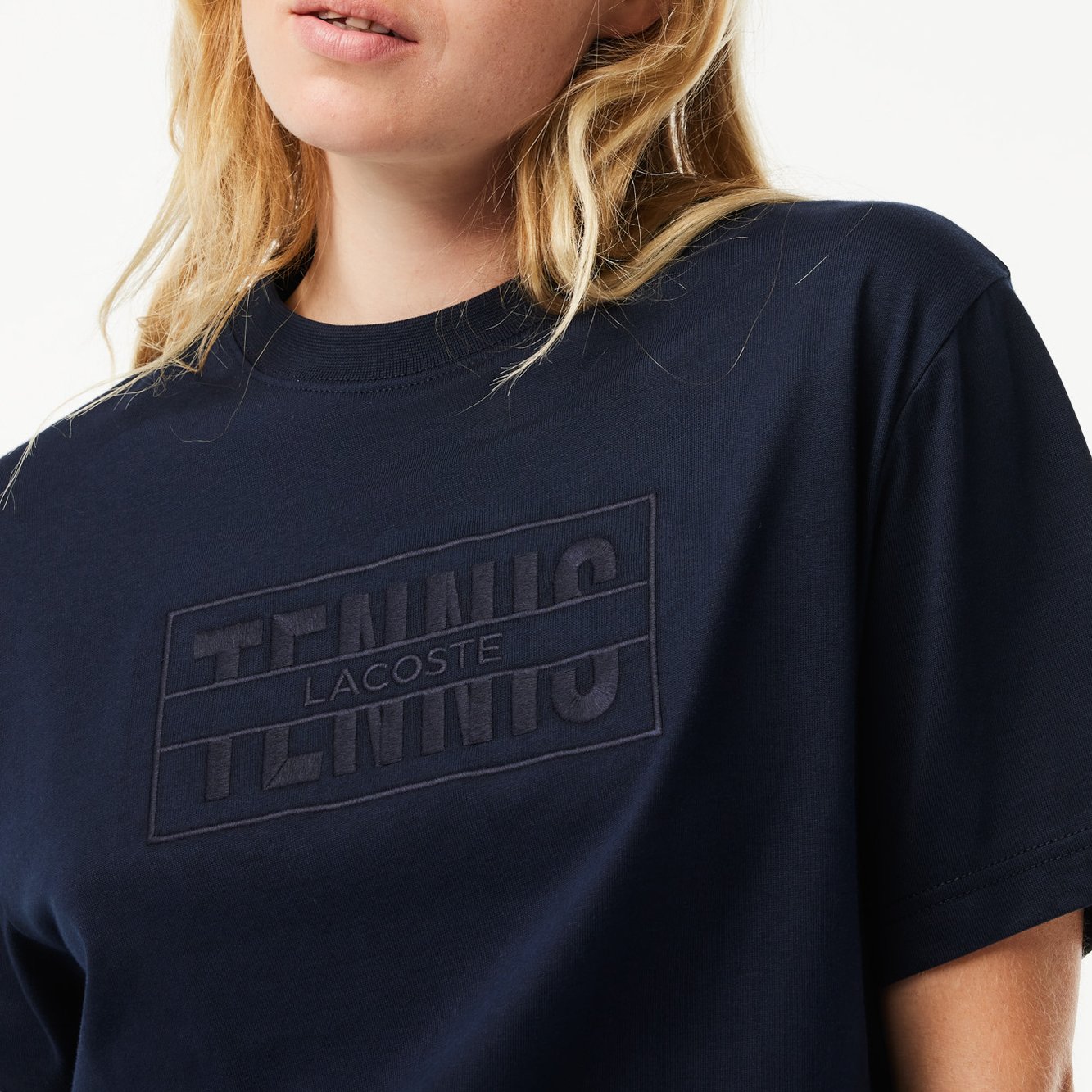 T-shirt femme Lacoste seconde main photo 3