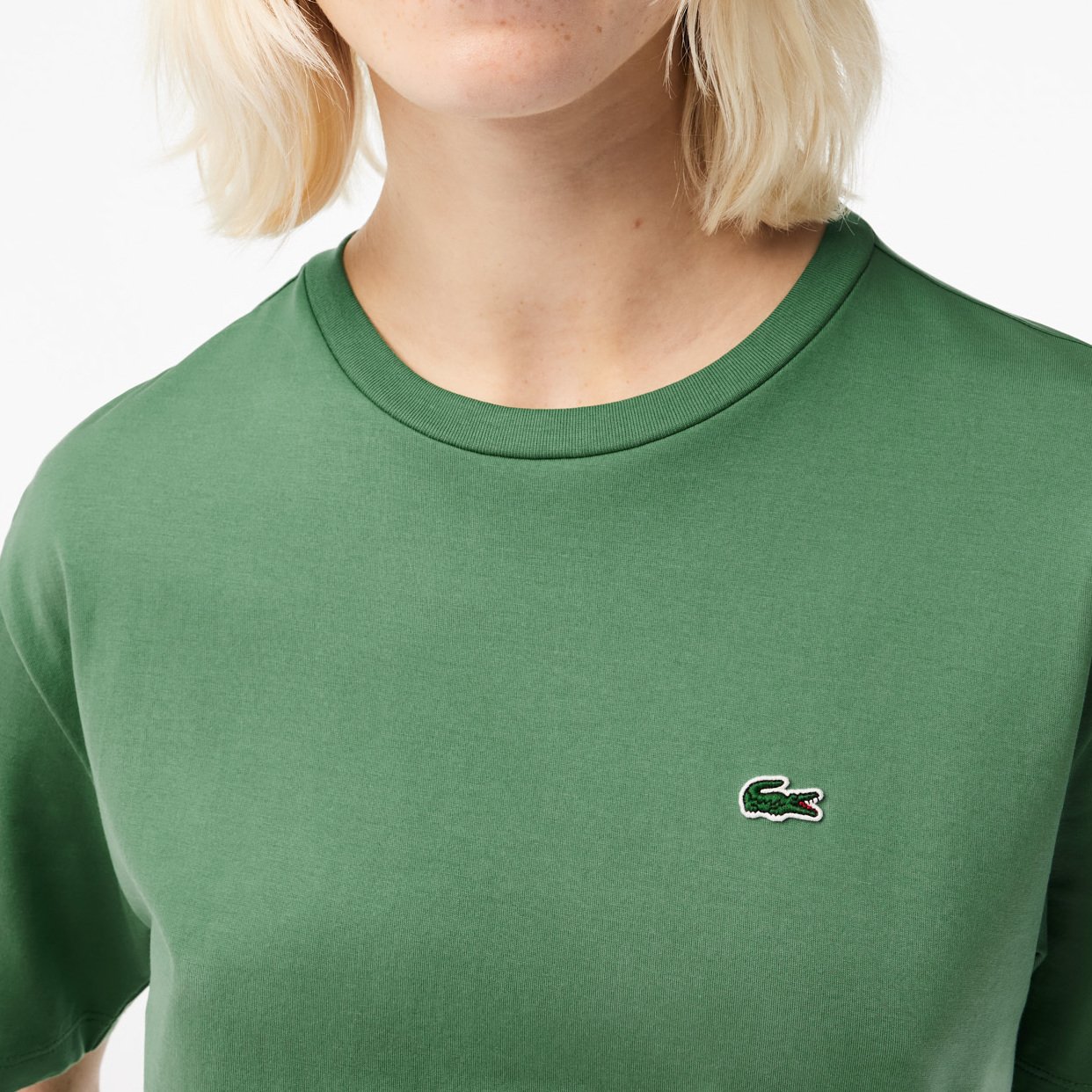 T-shirt femme Lacoste seconde main photo 4