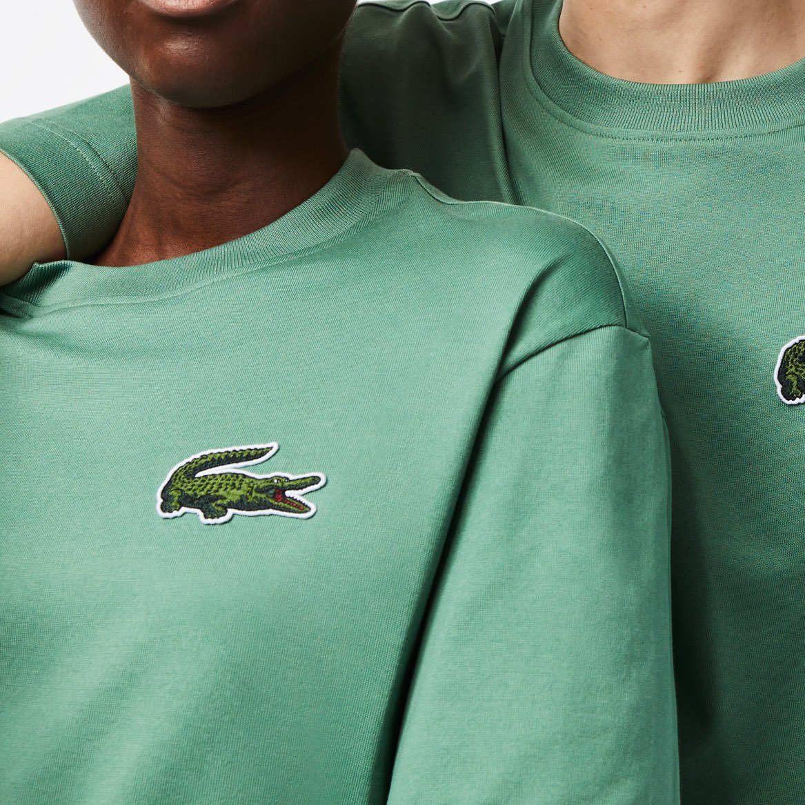 T-shirt unisexe Lacoste seconde main photo 3