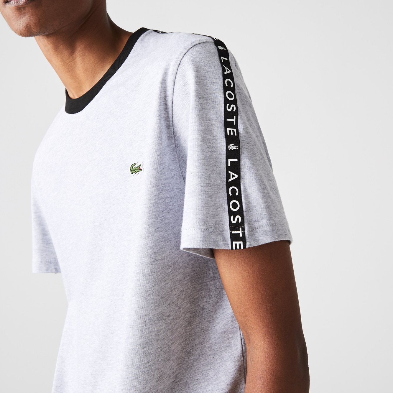 T-shirt homme Lacoste seconde main photo 3