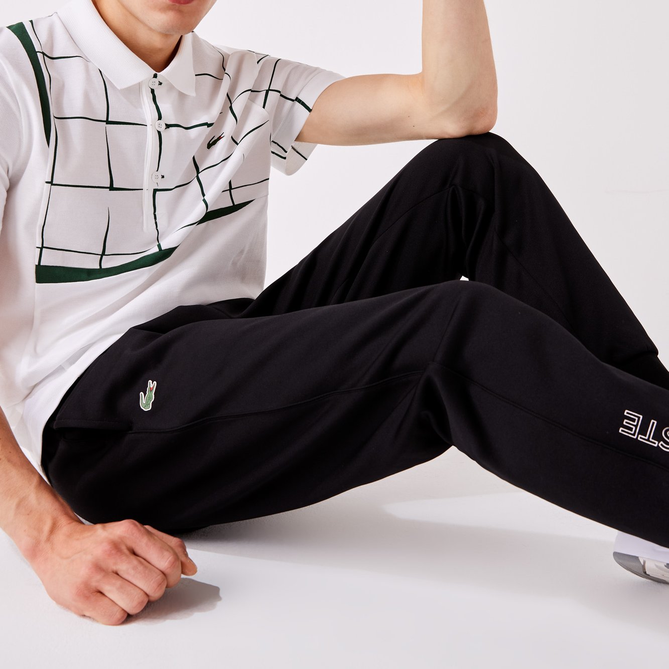Pantalon homme Lacoste seconde main photo 2