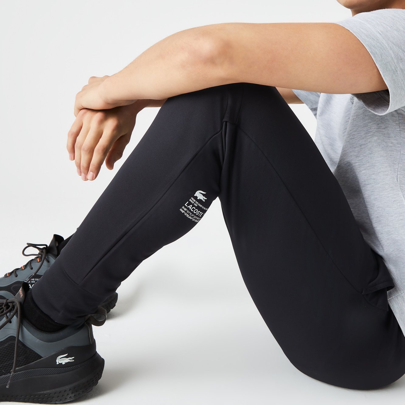 Pantalon homme Lacoste seconde main photo 2