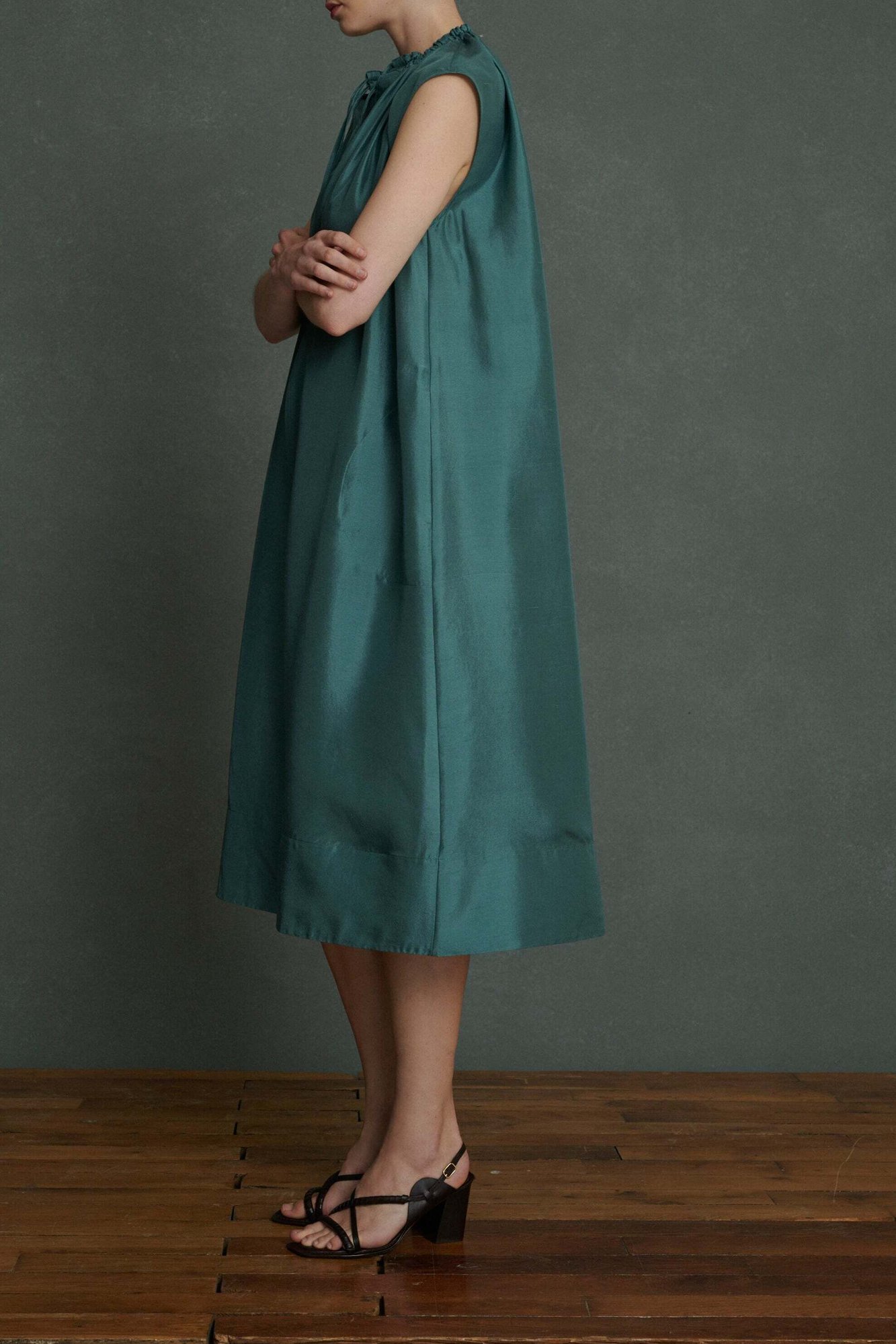 ROBE TAMARIS Soeur seconde main photo 3
