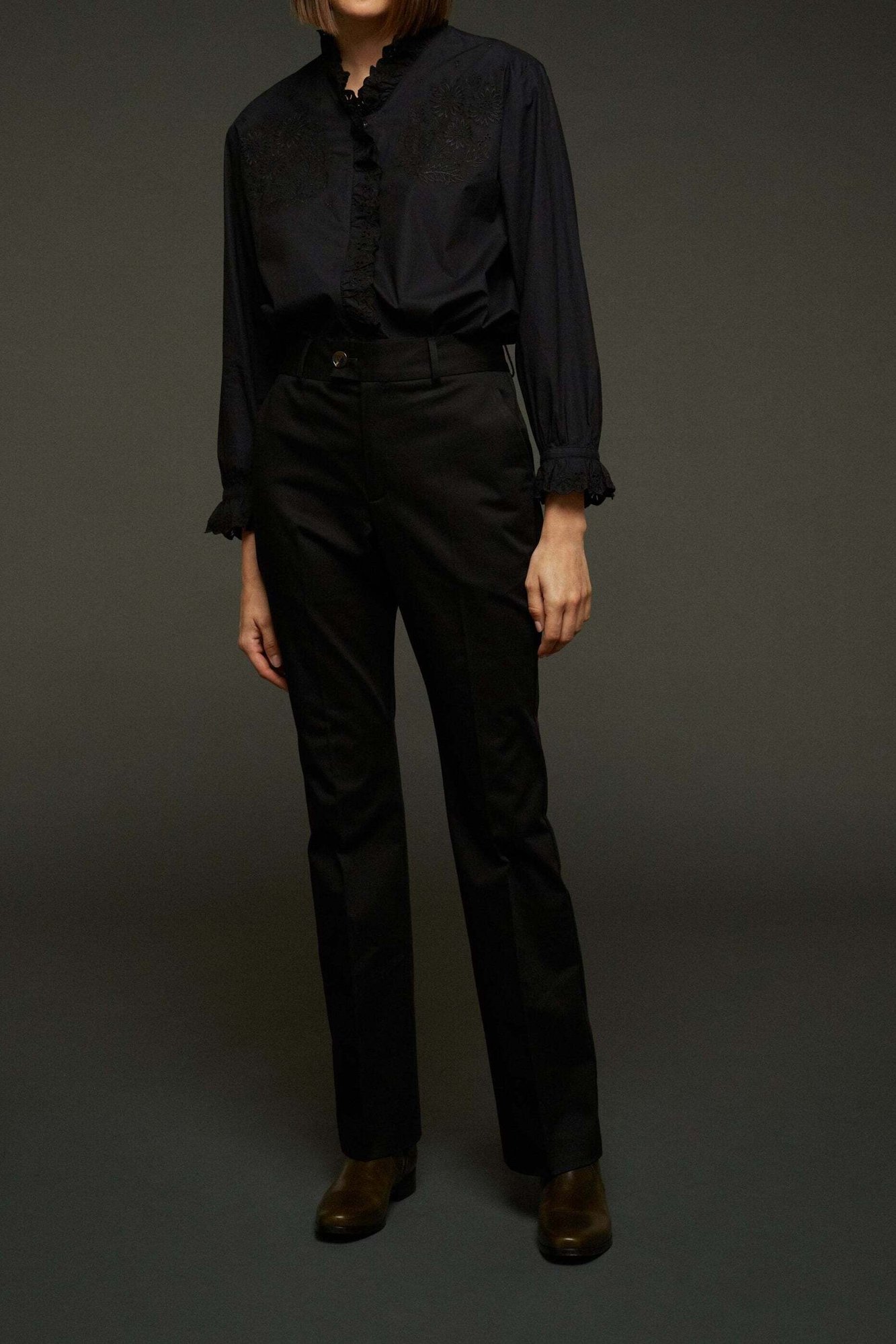 PANTALON NEWTON Soeur seconde main photo 2