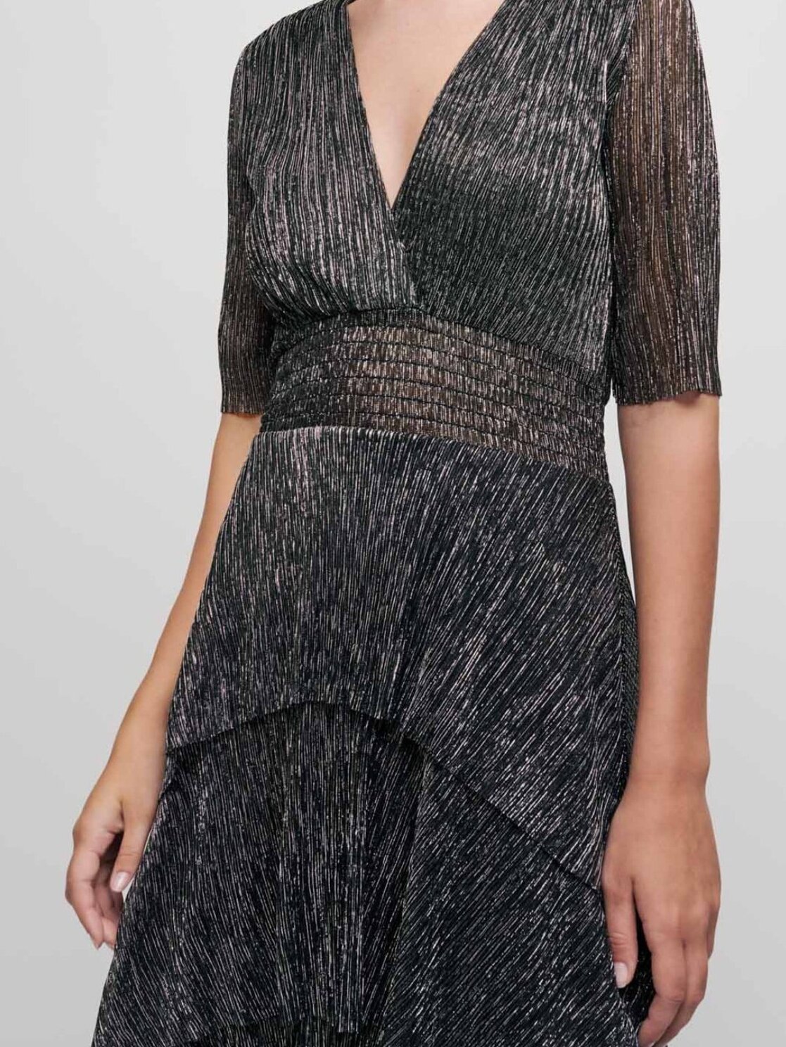 Floaty lamé dress with ruffles Maje second-hand photo 5