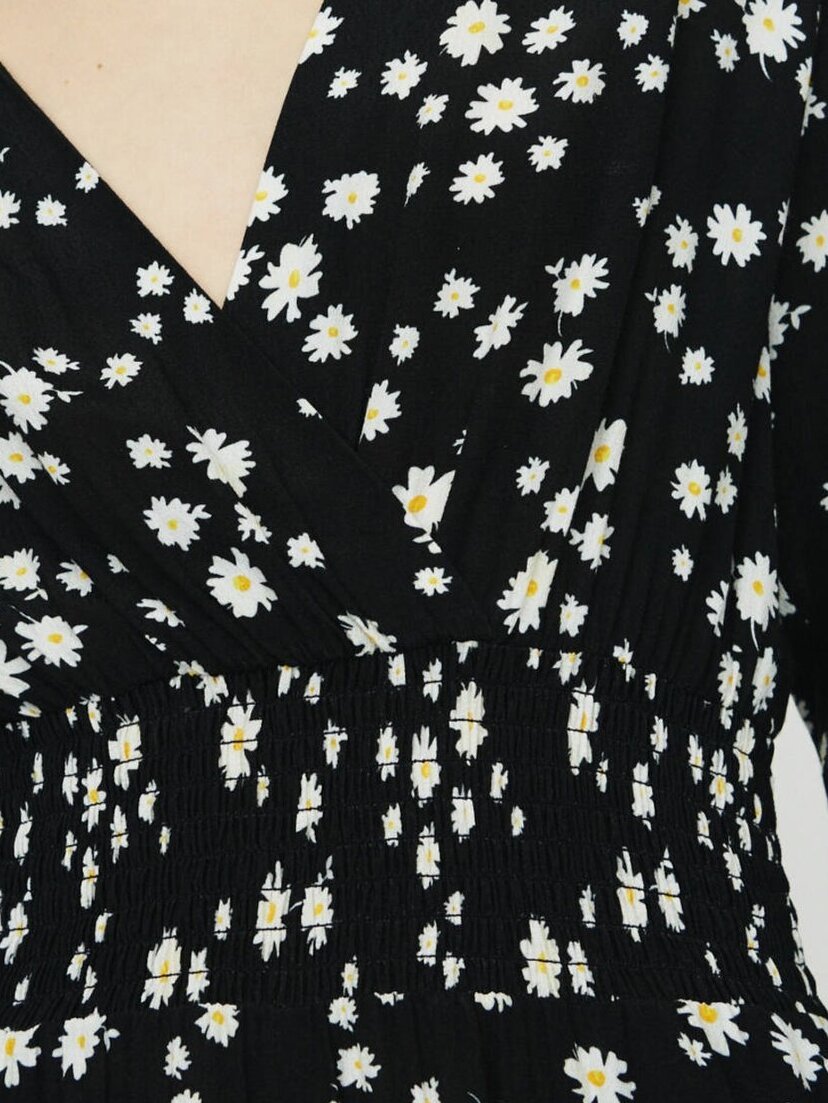 Long dress with daisy print Maje second-hand photo 3
