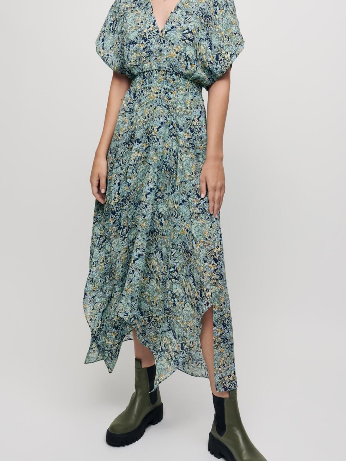 Product photo Printed chiffon scarf dress number 1