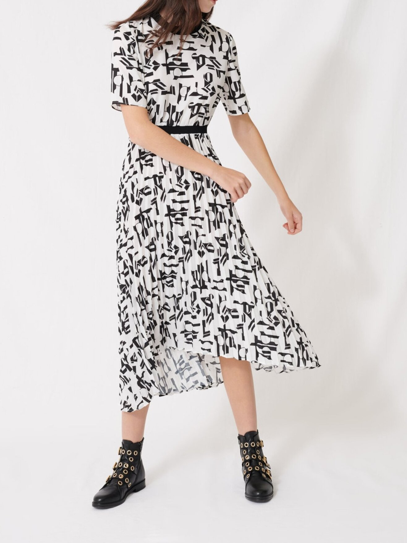 Product photo Motif dress with inlaid waistband number 1