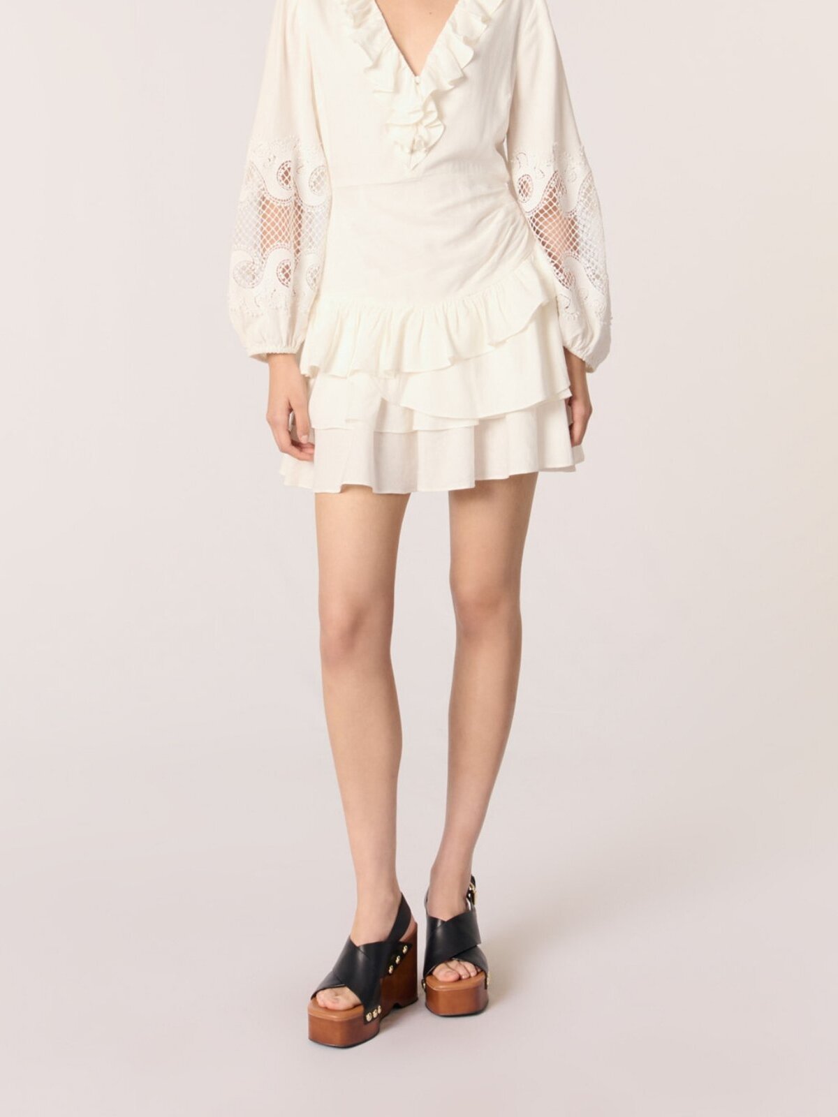 Photo produit Robe à volants et manches brodées numéro 1