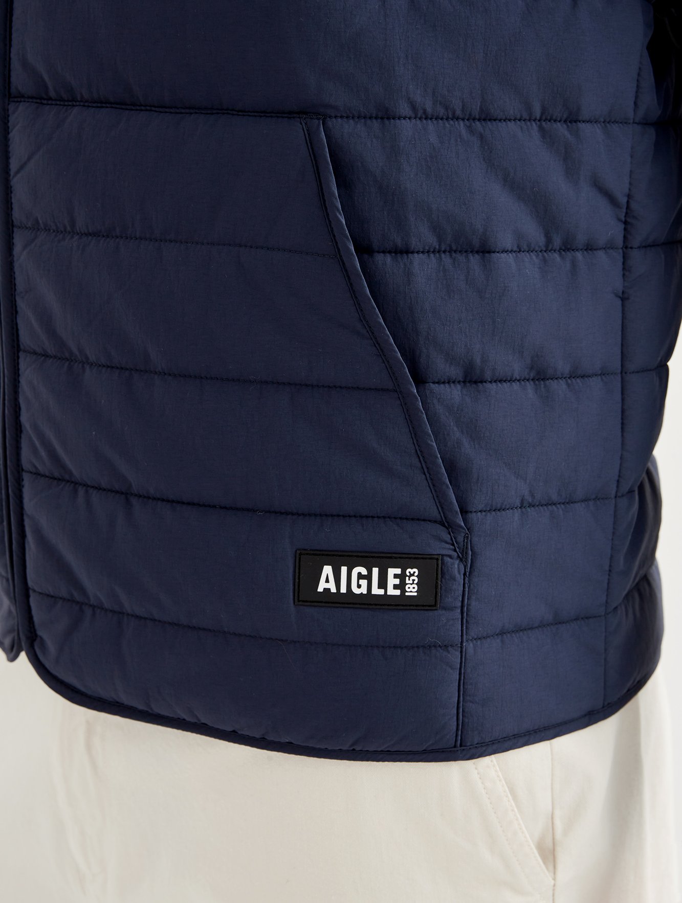 Gilet sans manches court déperlant ouate DUPONT SORONA® Aigle seconde main photo 7