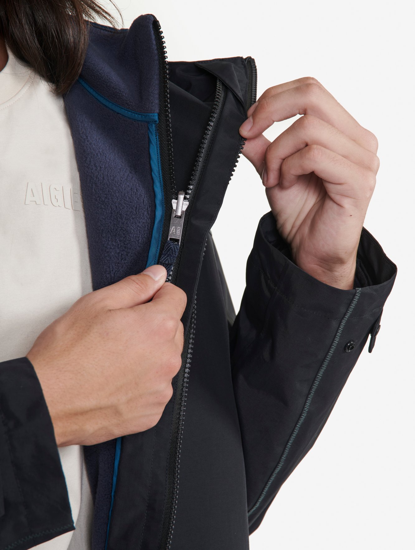 Doudoune courte T-KIT sans manche déperlante avec matelassage en duvets et plumes  Homme Aigle seconde main photo 7
