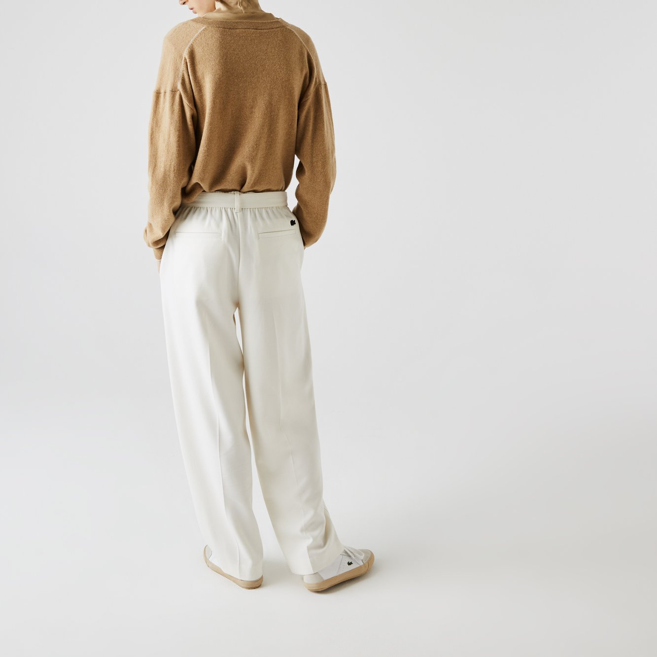 Pantalon femme Lacoste seconde main photo 4