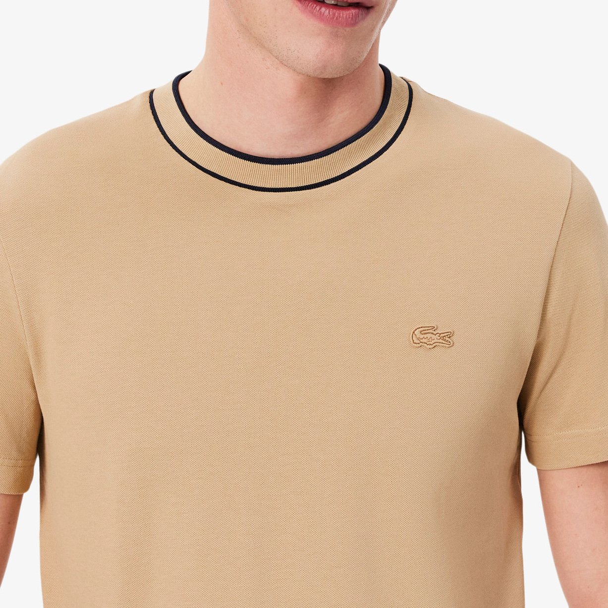 T-shirt homme Lacoste seconde main photo 3