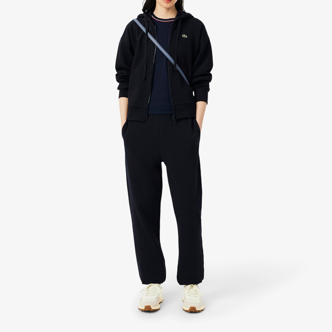 Pantalon femme Lacoste seconde main photo 2